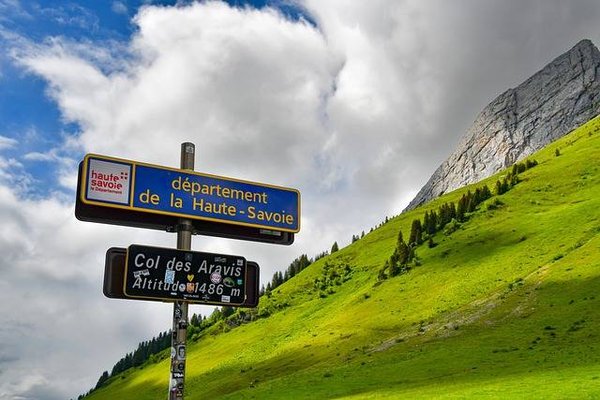 Découverte des sentiers cachés du massif des Aravis